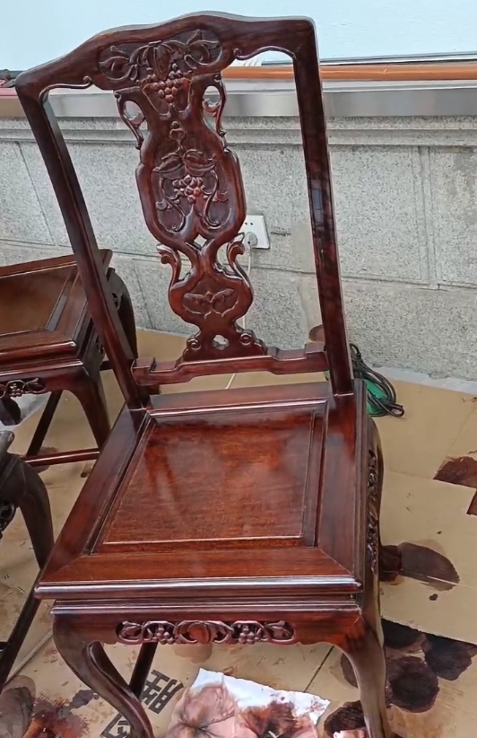 上海上海老红木家具整修翻新价格
